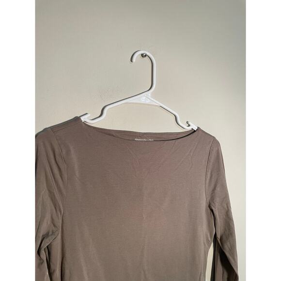 Abercrombie & Fitch A&F Modal Blend Collection Taupe Long‎ Sleeve Basic Bodysuit - Picture 2 of 10
